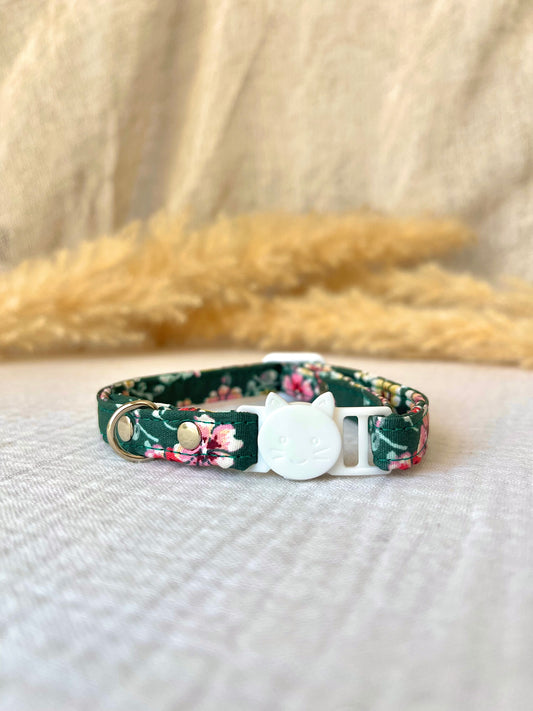 COLLIER MAYA